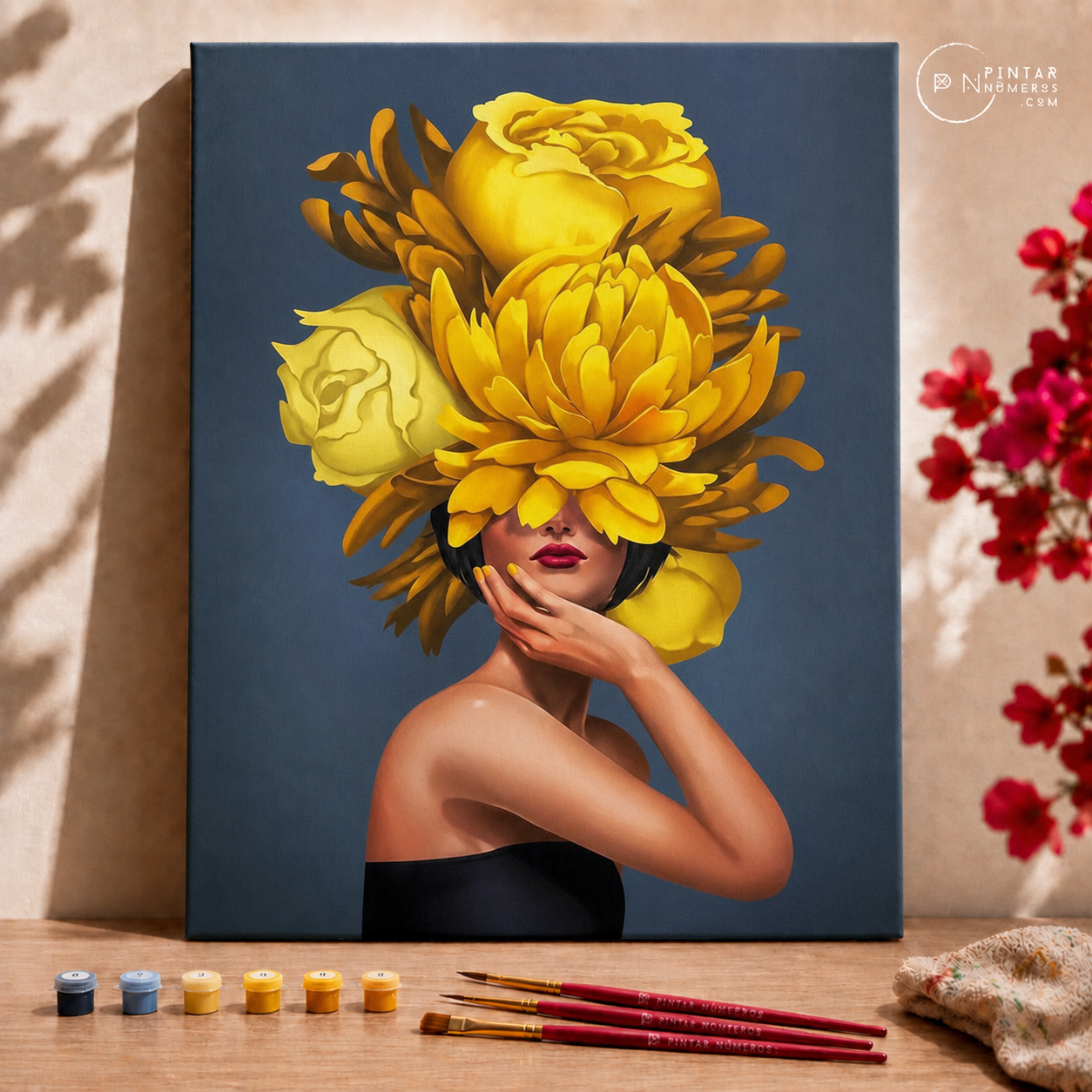 Mulher com flor amarela  -  Pintar Números®