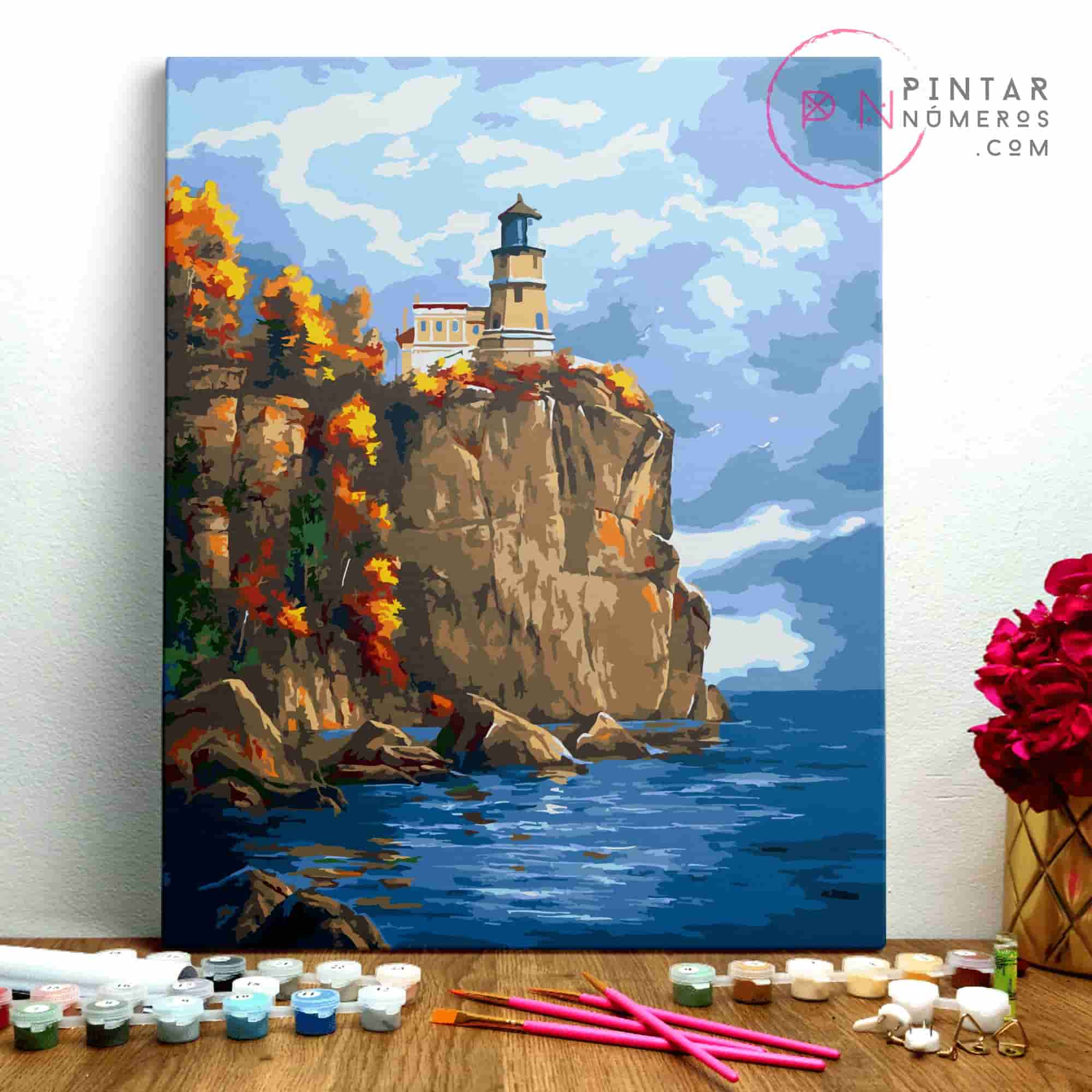 The Lighthouse on the Cliff - Pintar Números®